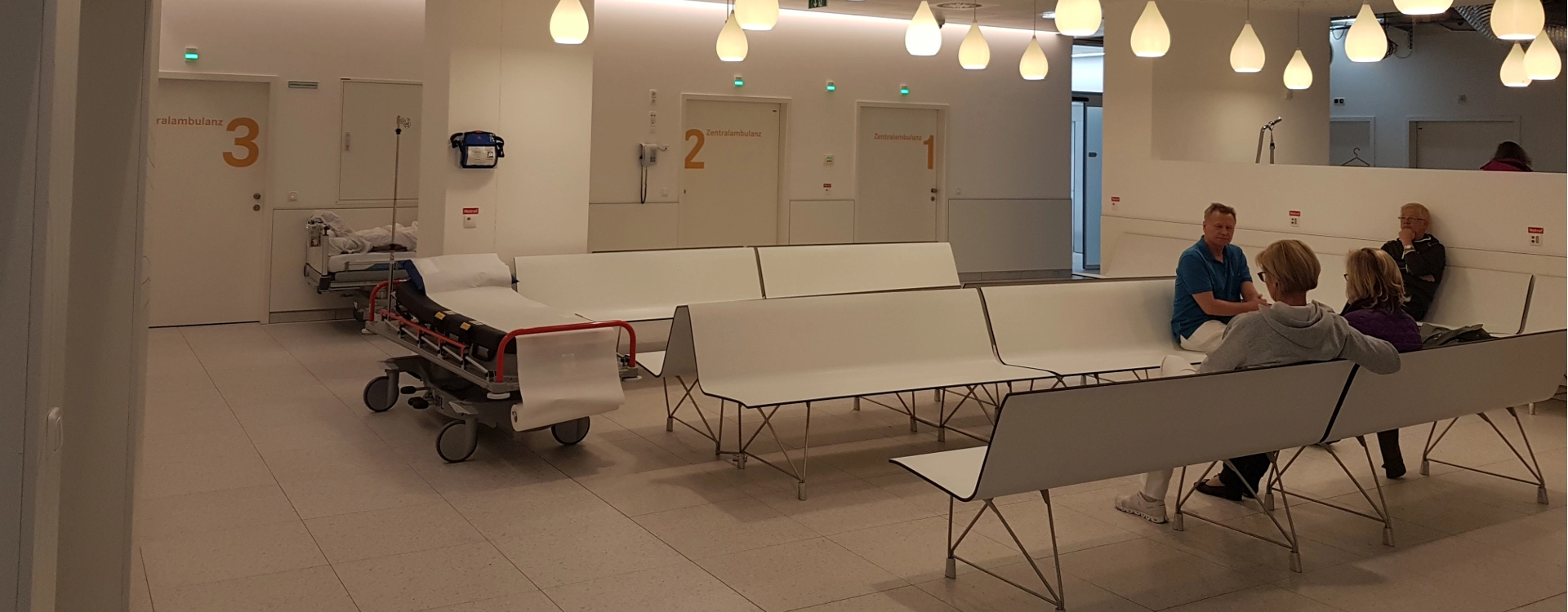  AERO Bench in the waiting areas of Tamsweg Hospital